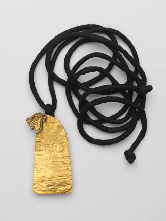 Lion's Head Pendant