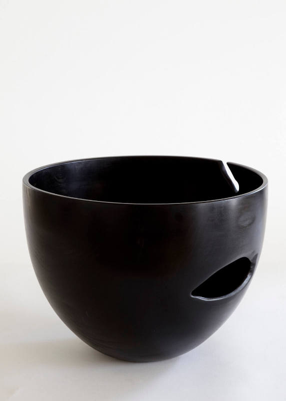 Bowl No. 2569
