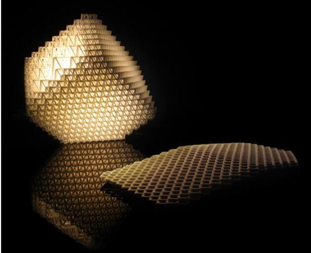 Volume.MGX Lamp