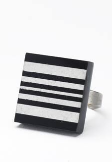 Optik Art Ring