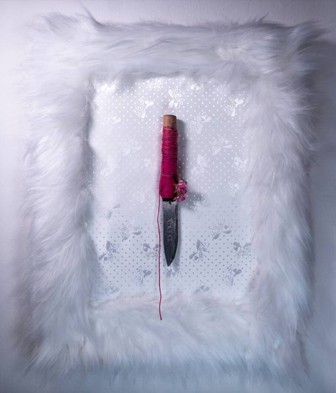 Knife Play (White 10)