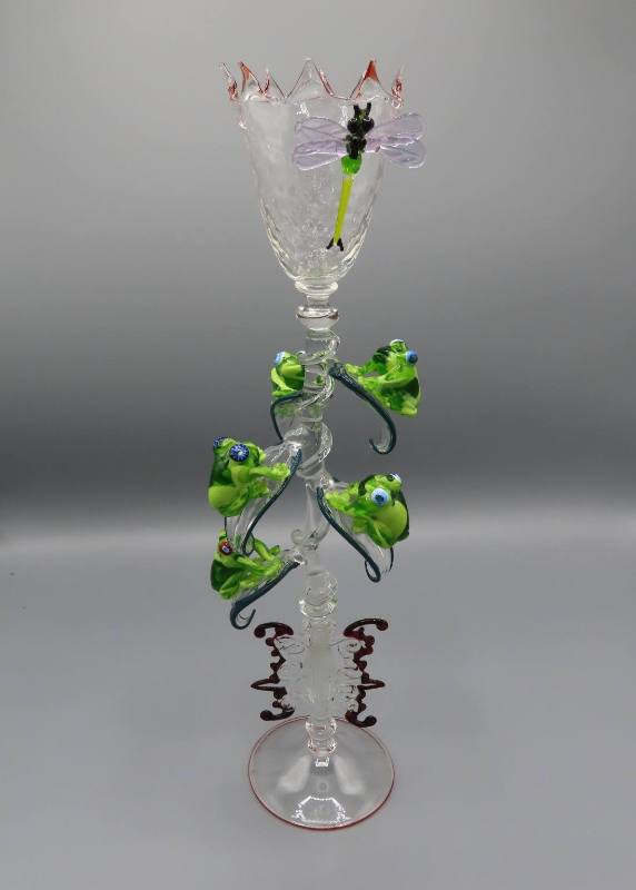 Frogs in Stem