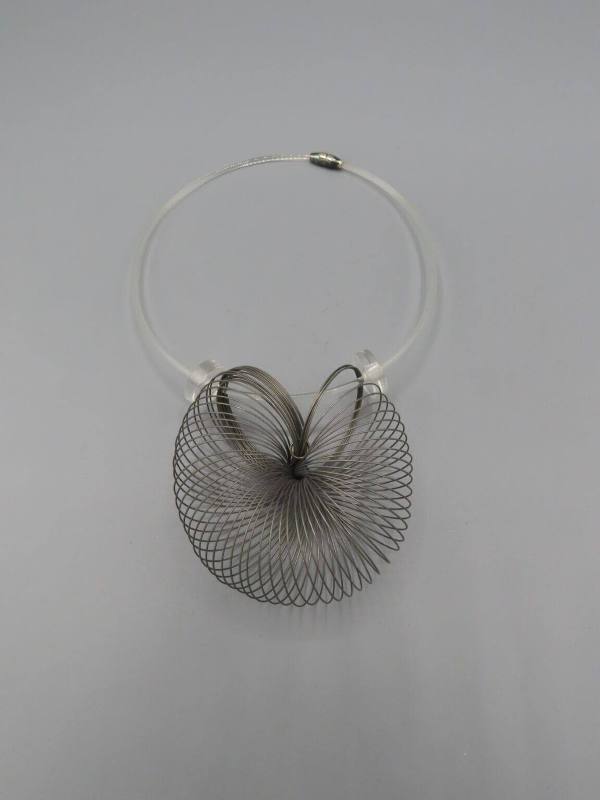 Moving Circle (Pendant)