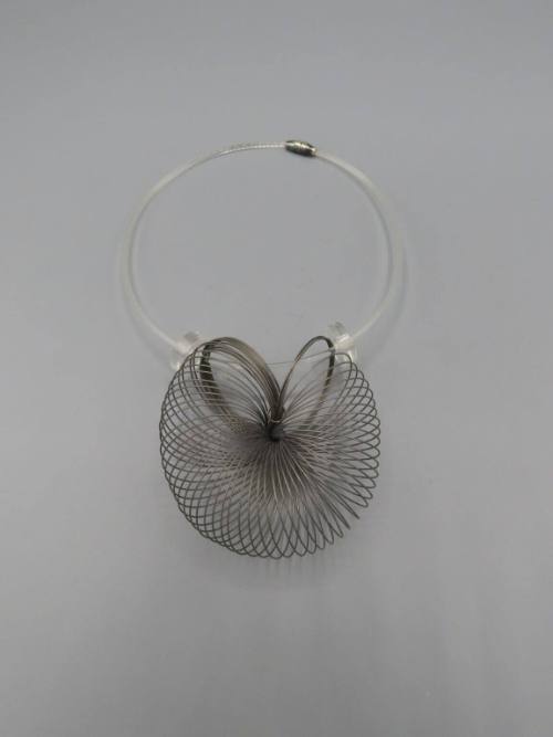 Moving Circle (Pendant)