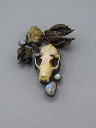 Syriacus Brooch
