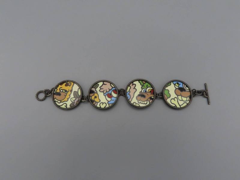 Bracelet