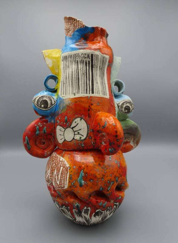 Floral vase on classical bust