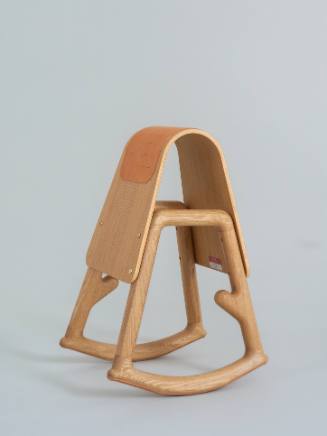Sinmi Stool