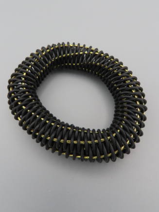 Rubber band bracelet from the Artificial Rubber series