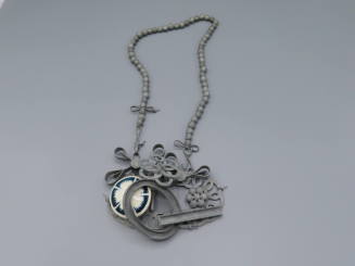 Souvenir d’un Couvercle (necklace)