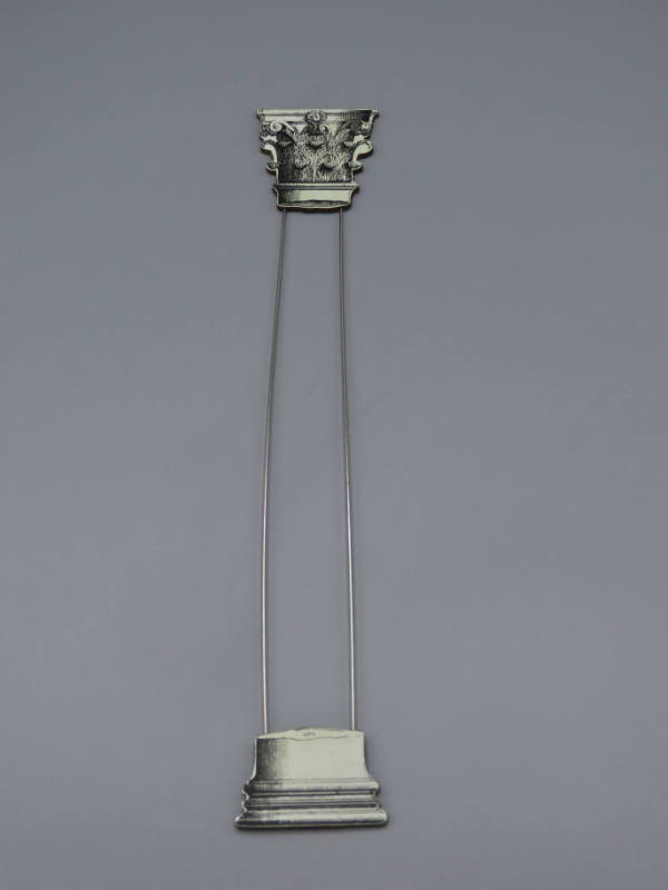 Capitol Brooch (brooch)