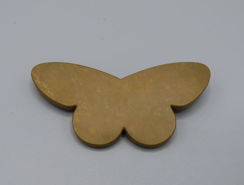 Sentence: Brown Butterfly