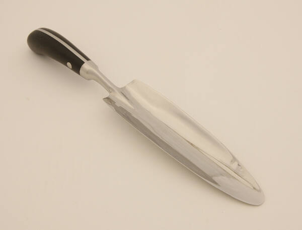 Trowel
