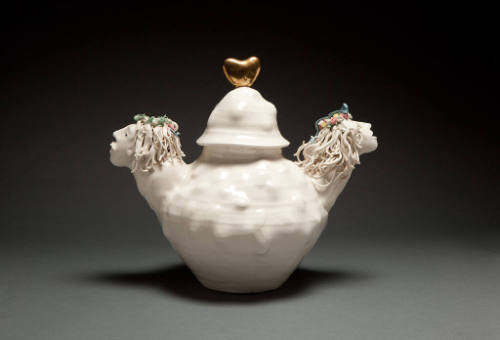 Photo by Steve Kahn; courtesy the artist and Leslie Ferrin Contemporary